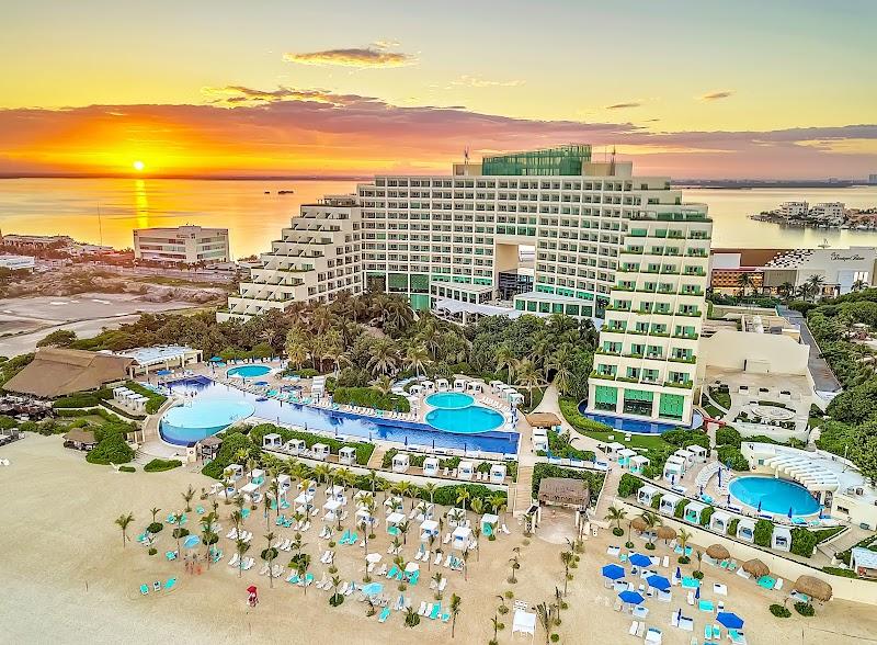 Live Aqua Cancun 1