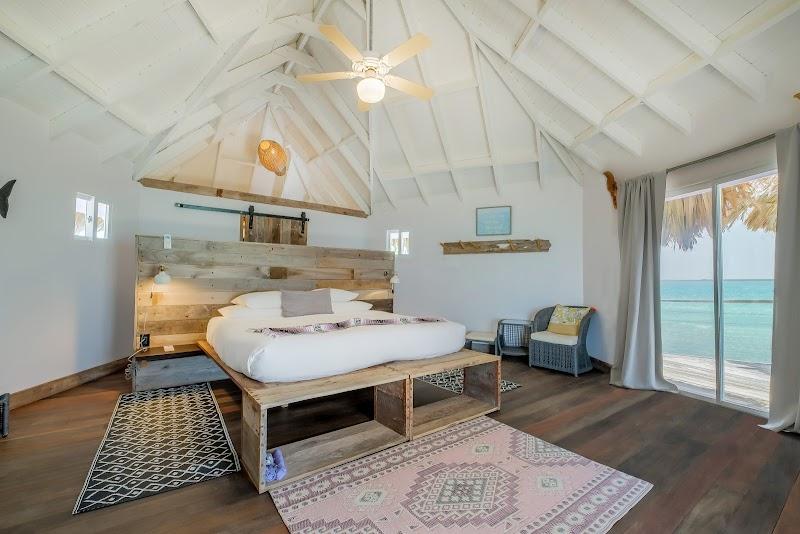 Thatch Caye, A Muy'Ono Resort thumbnail 2