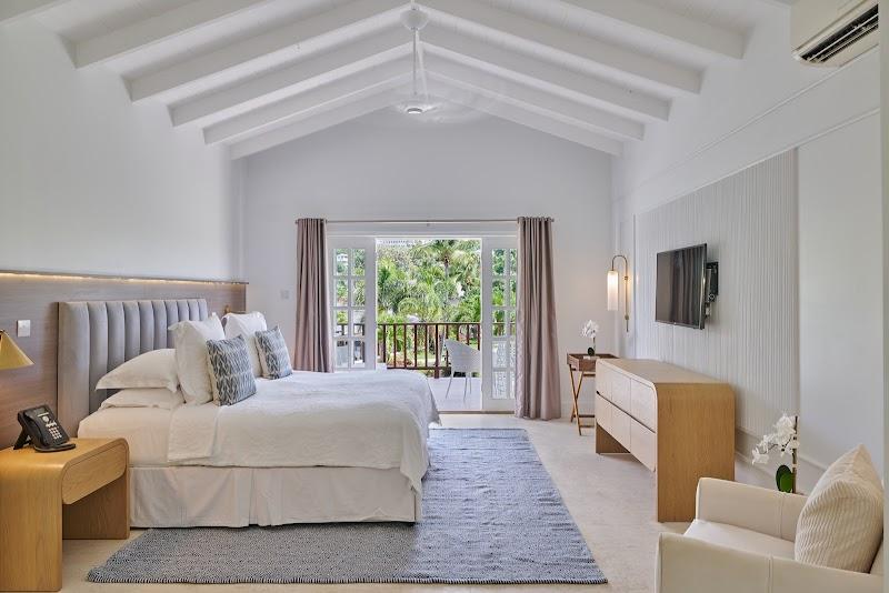 Calabash Hotel thumbnail 2
