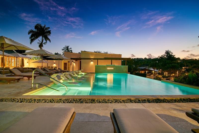 Calabash Hotel thumbnail 3