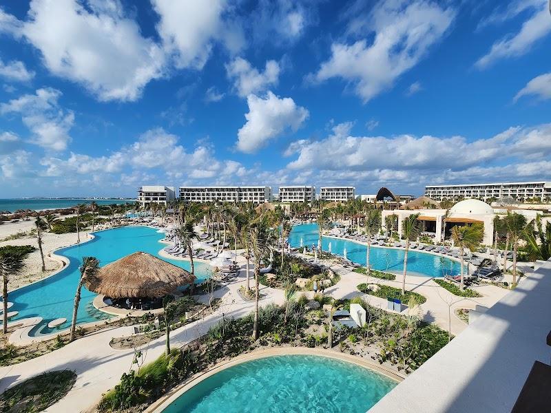 Secrets Playa Blanca Costa Mujeres thumbnail 3