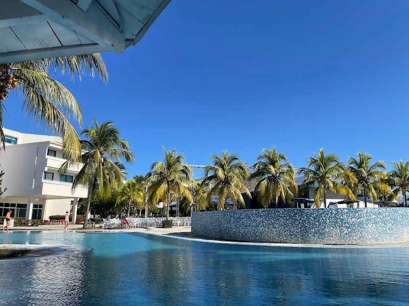 Aston Costa Verde Beach Resort thumbnail 3
