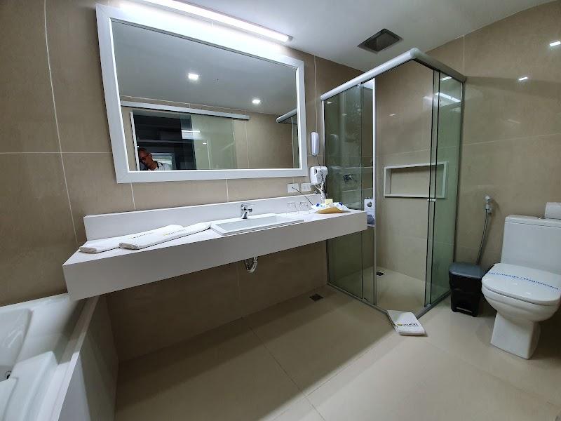 Ocean Palace Beach Resort & Bungalows thumbnail 4