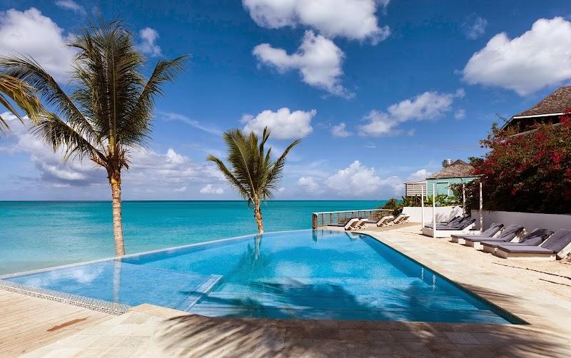 Cocobay Resort thumbnail 3