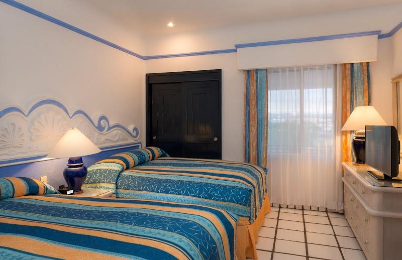 Pueblo Bonito Blanco Los Cabos Beach Resort thumbnail 2