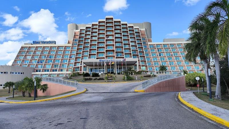 Blau Varadero 1
