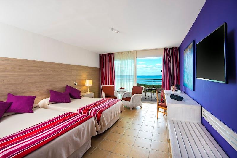 Blau Varadero thumbnail 2