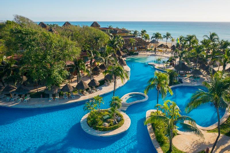 Iberostar Waves Tucán thumbnail 3