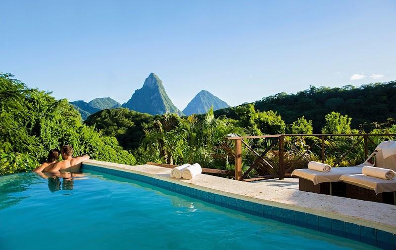 Jade Mountain Resort thumbnail 3