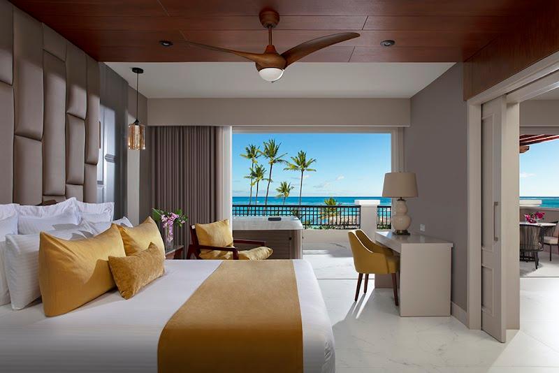 Secrets Royal Beach Punta Cana thumbnail 2