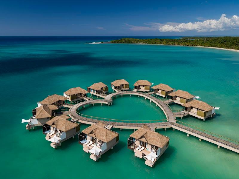 Sandals South Coast thumbnail 5