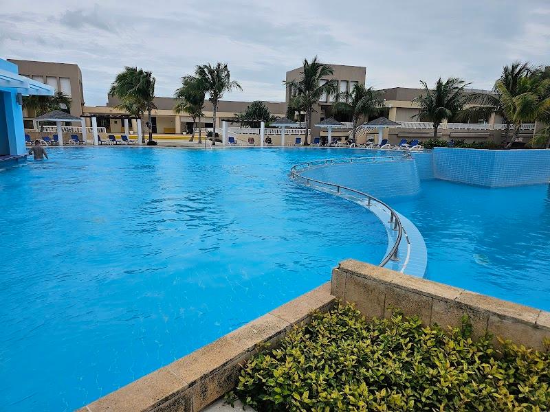 GRAND ASTON Cayo Las Brujas Beach Resort & Spa thumbnail 3