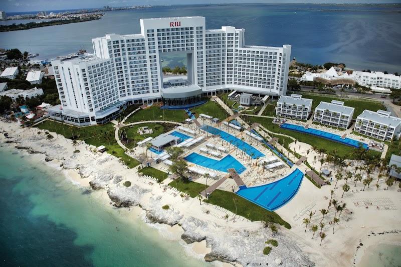 Hotel Riu Palace Peninsula 1