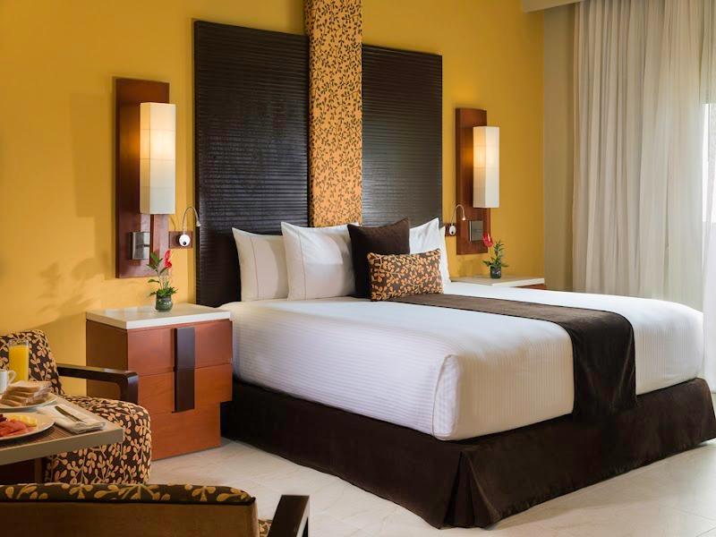 Generations Riviera Maya Resort thumbnail 2