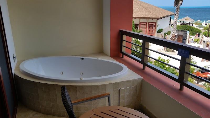 Secrets Playa Mujeres Golf & Spa Resort thumbnail 4