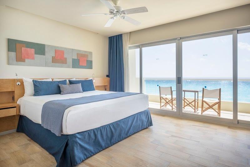 Hotel NYX Cancun thumbnail 2