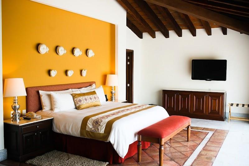 Casa Velas thumbnail 2