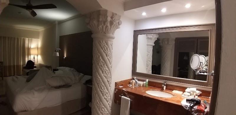 Wyndham Alltra Playa Del Carmen Adults Only All Inclusive thumbnail 4