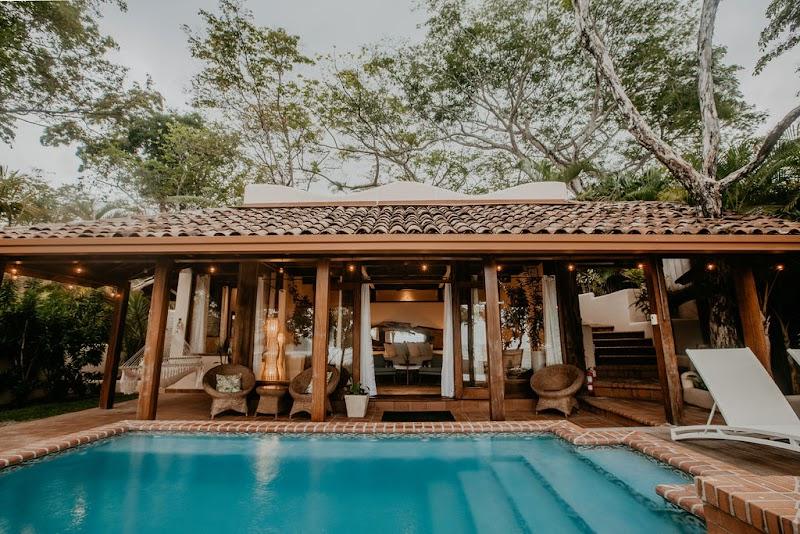 Sansara Surf & Yoga Resort thumbnail 3