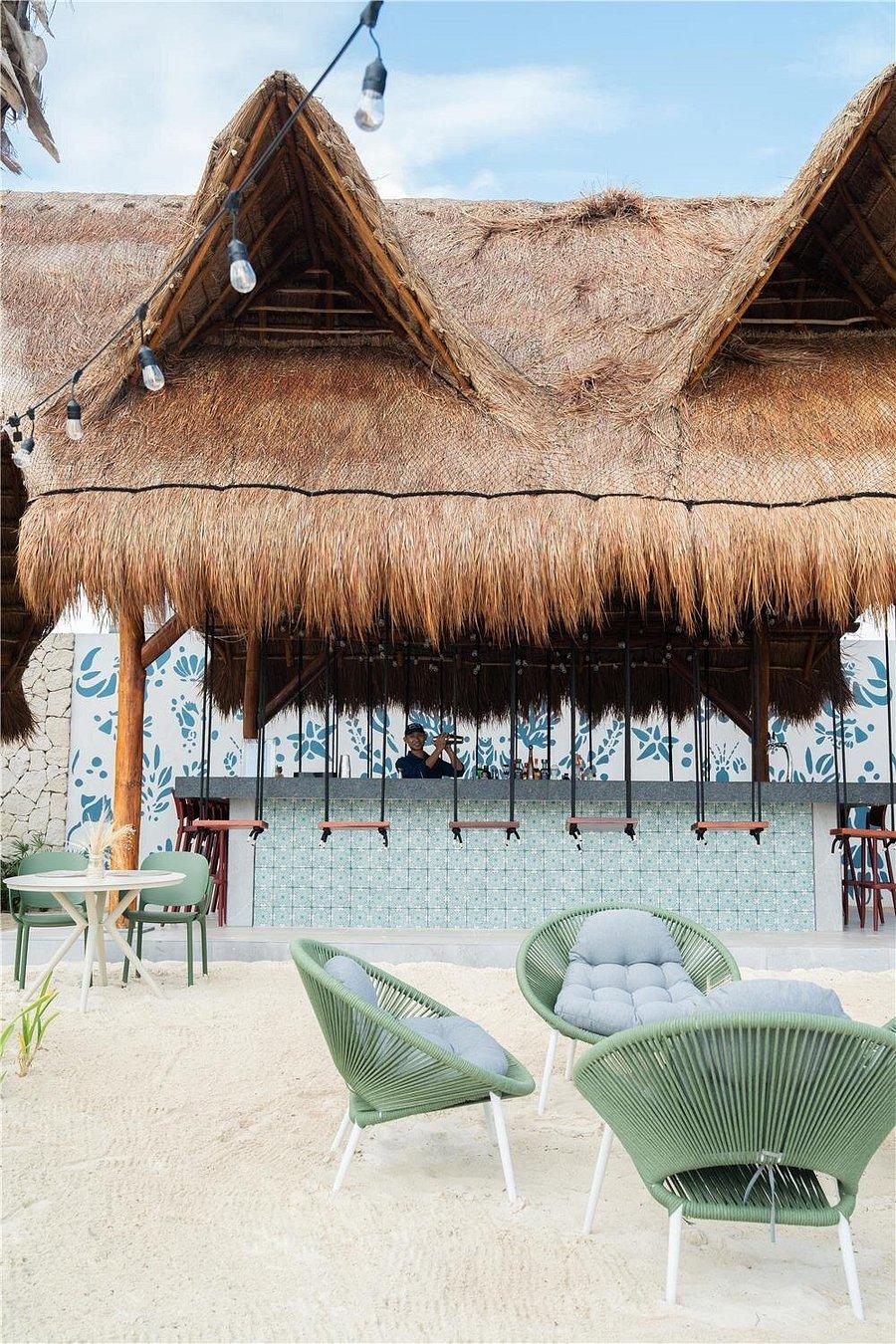 Hilton Cancun, an All-Inclusive Resort thumbnail 4
