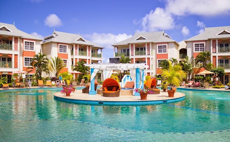 Bay Gardens Beach Resort 1
