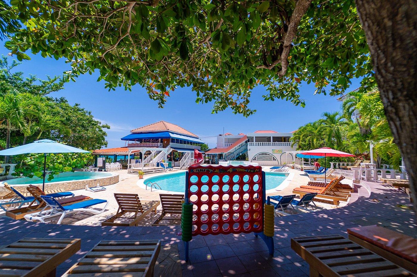 Franklyn D Resort & Spa thumbnail 5