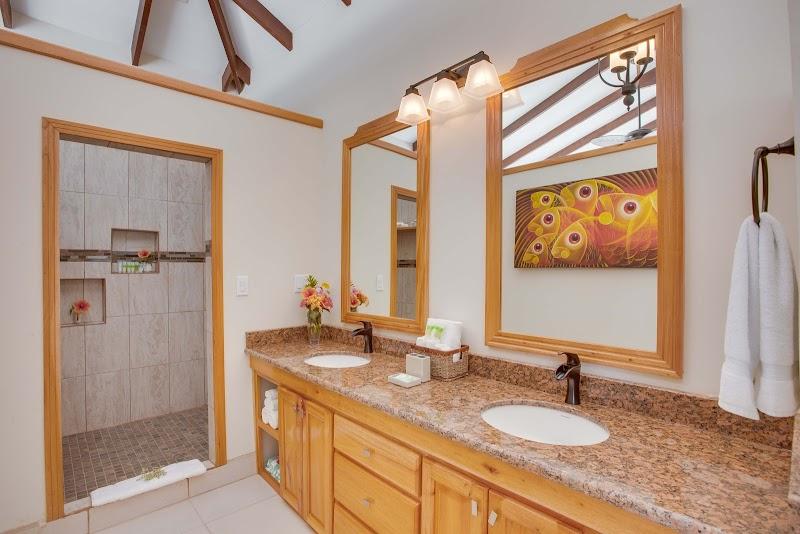 Coco Plum Island Resort thumbnail 4