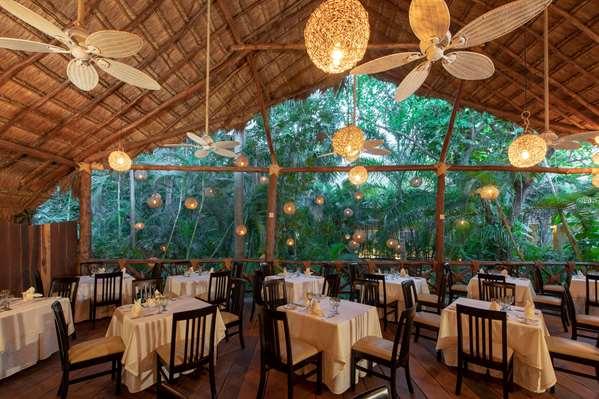 Viva Azteca by Wyndham, A Trademark All Inclusive Resort thumbnail 5