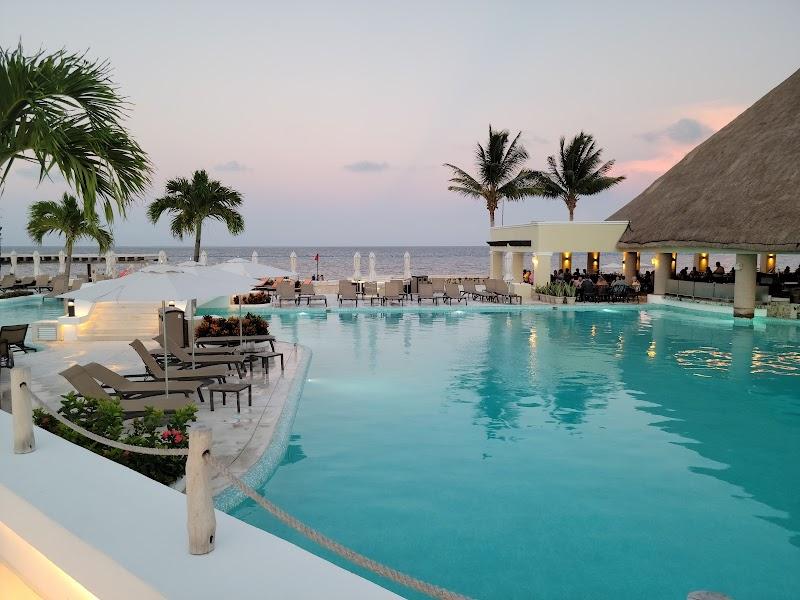 Moon Palace Cancun thumbnail 3