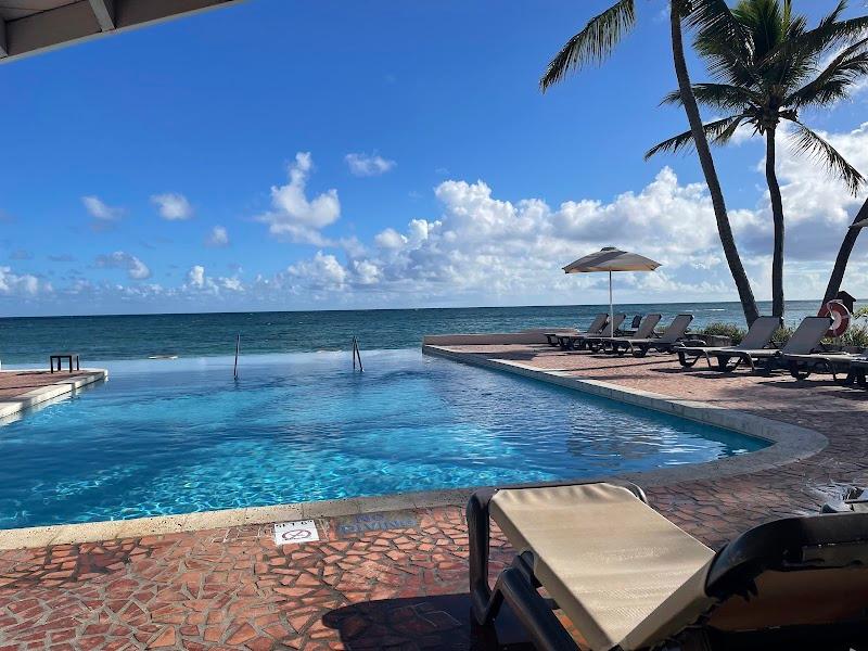 Pineapple Beach Club Antigua - All Inclusive thumbnail 3