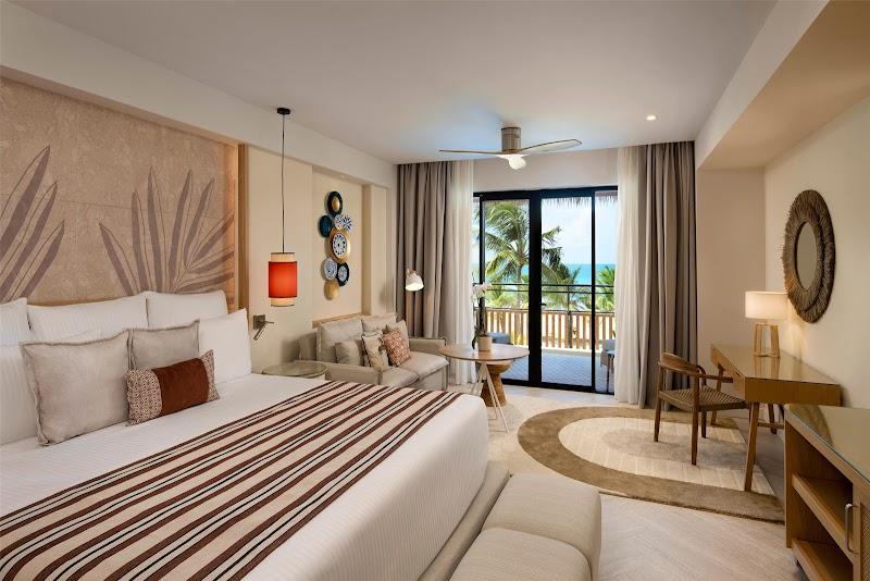 Dreams Playa Esmeralda Resort & Spa thumbnail 2