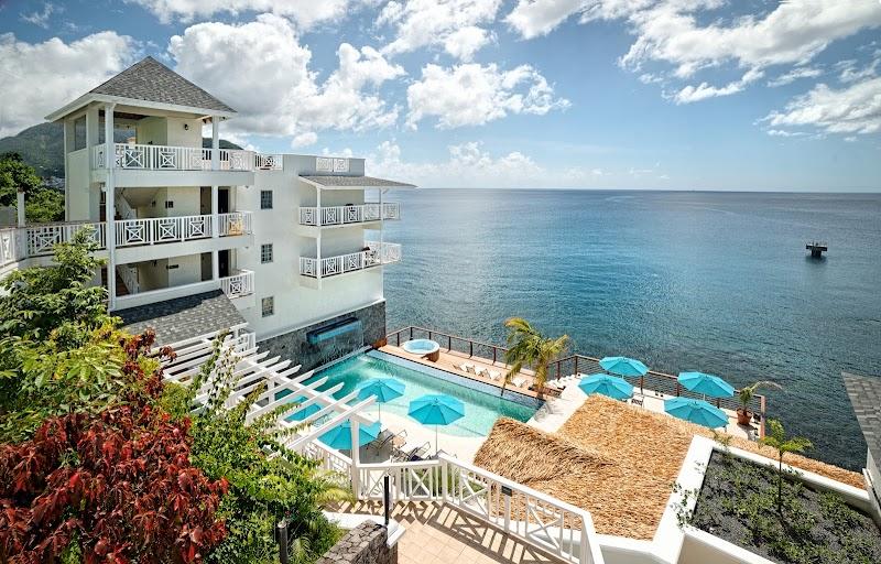 Fort Young Hotel And Dive Resort 1