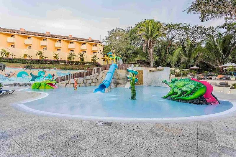 Grand Palladium Vallarta Resort & Spa 1