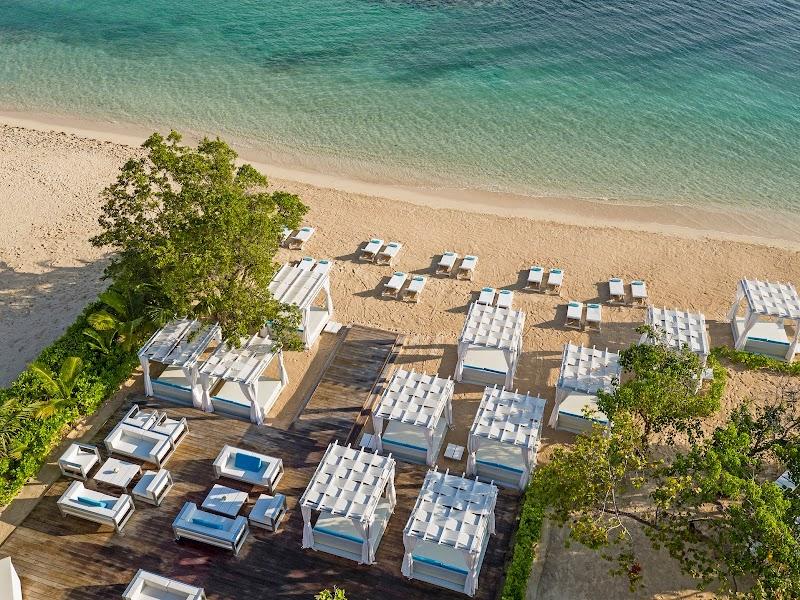 Iberostar Waves Rose Hall Beach 1