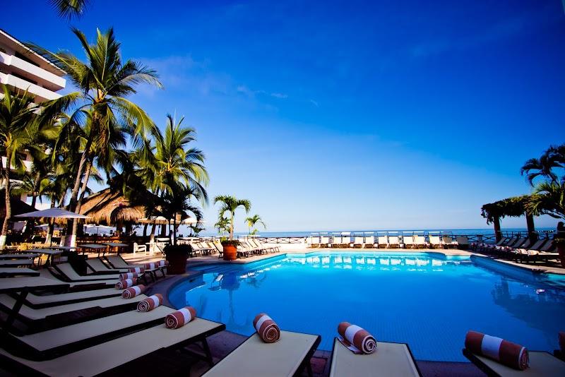 Costa Sur Resort & Spa thumbnail 3