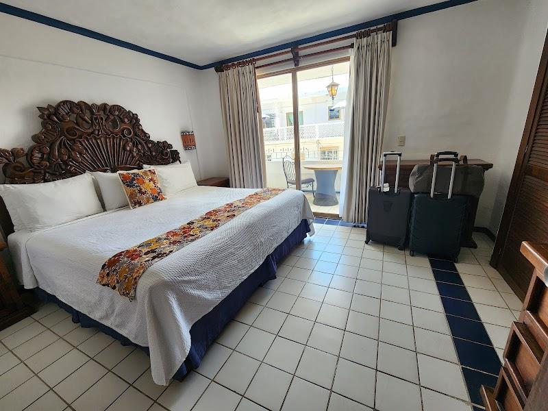 Los Arcos Suites thumbnail 2