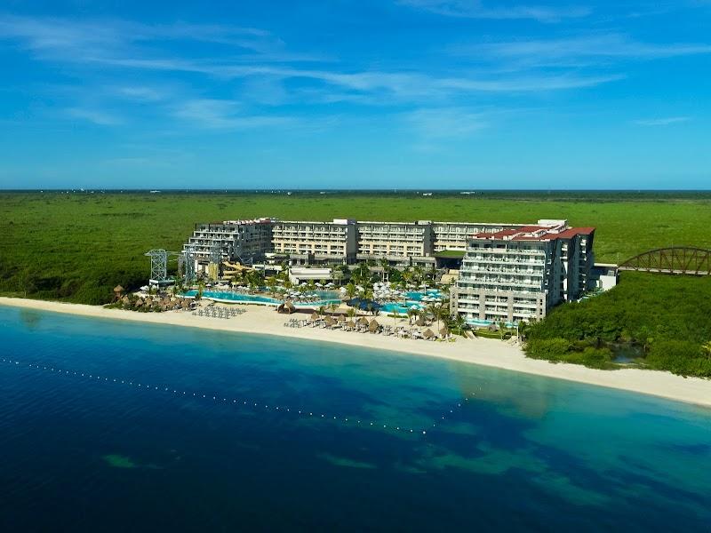 Dreams Natura Resort & Spa thumbnail 5