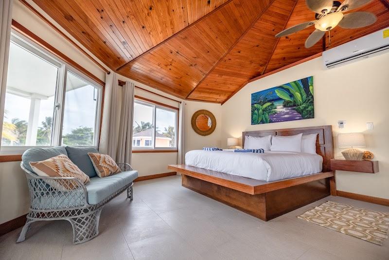 Manta Island Resort thumbnail 2