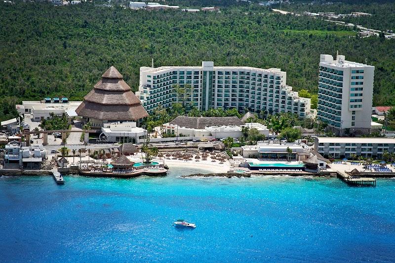 Grand Park Royal Cozumel 1