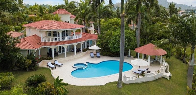 The Crown Villas at Lifestyle Holidays Vacation Resort 1