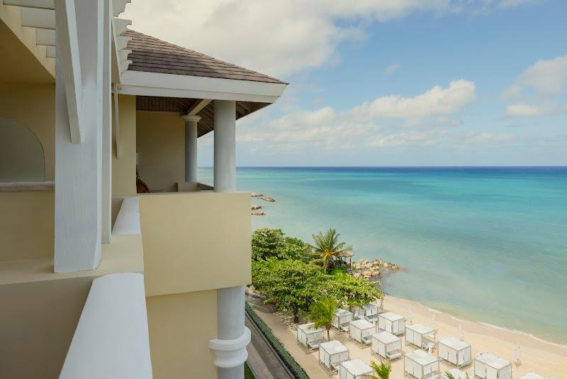 JOIA Rose Hall by Iberostar 1