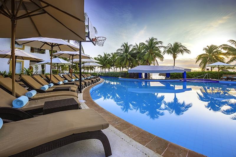 Desire Pearl Riviera Maya Resort thumbnail 3