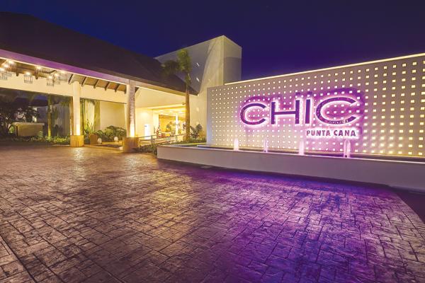 Royalton CHIC Punta Cana thumbnail 5
