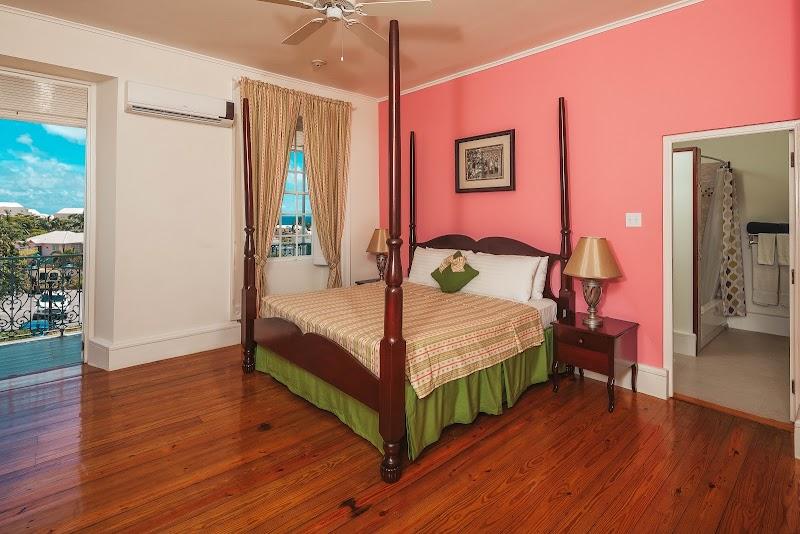 Savannah Beach Club Hotel & Spa thumbnail 2