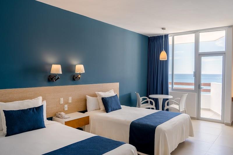 Oceano Palace Beach Hotel thumbnail 2