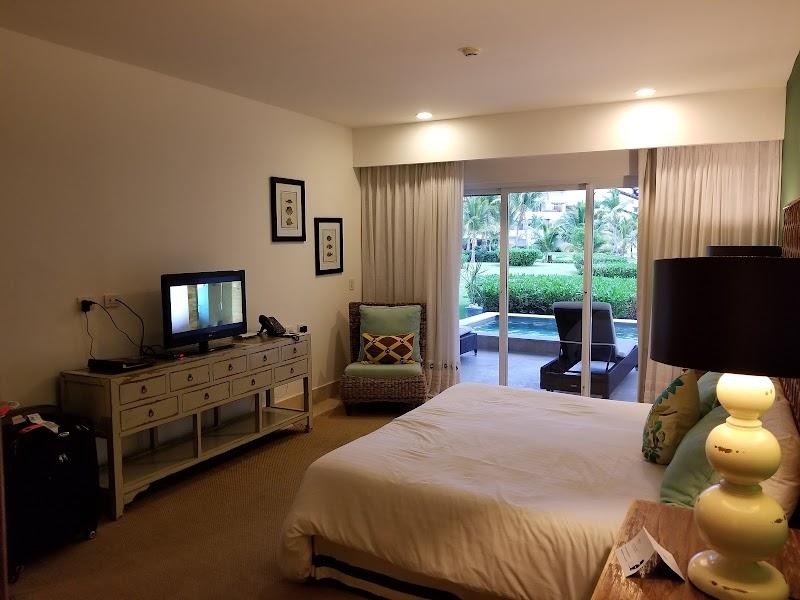 Del Mar by Joy Resorts thumbnail 2