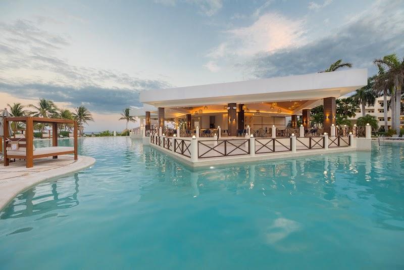Dreams Puerto Morelos Resort & Spa thumbnail 3