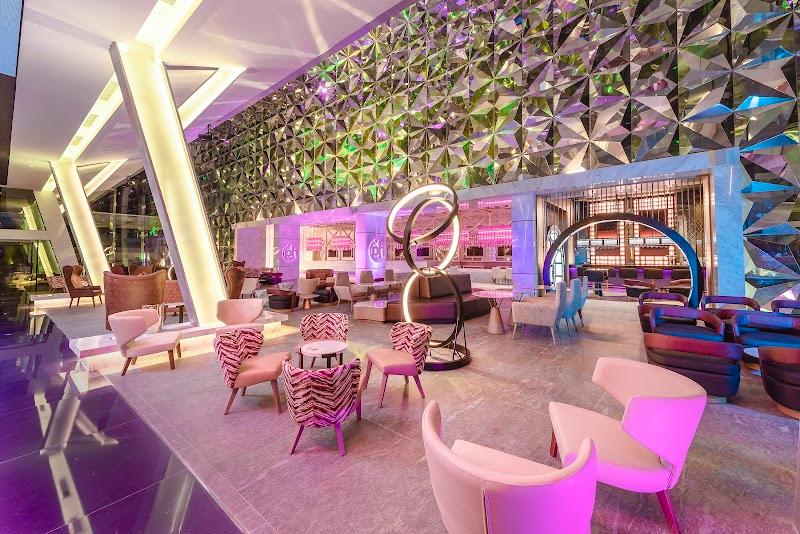 Planet Hollywood Cancun, An Autograph Collection All-Inclusive Resort thumbnail 5