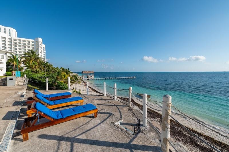 Hotel Dos Playas Faranda Cancun thumbnail 5