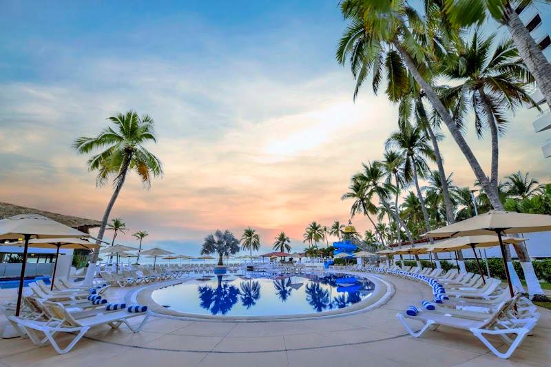 Hotel Krystal Ixtapa thumbnail 5